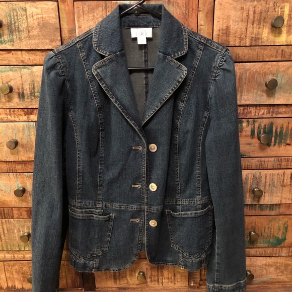 LOFT Jackets & Blazers - Ann Taylor Loft Women’s Jean jacket size 10
